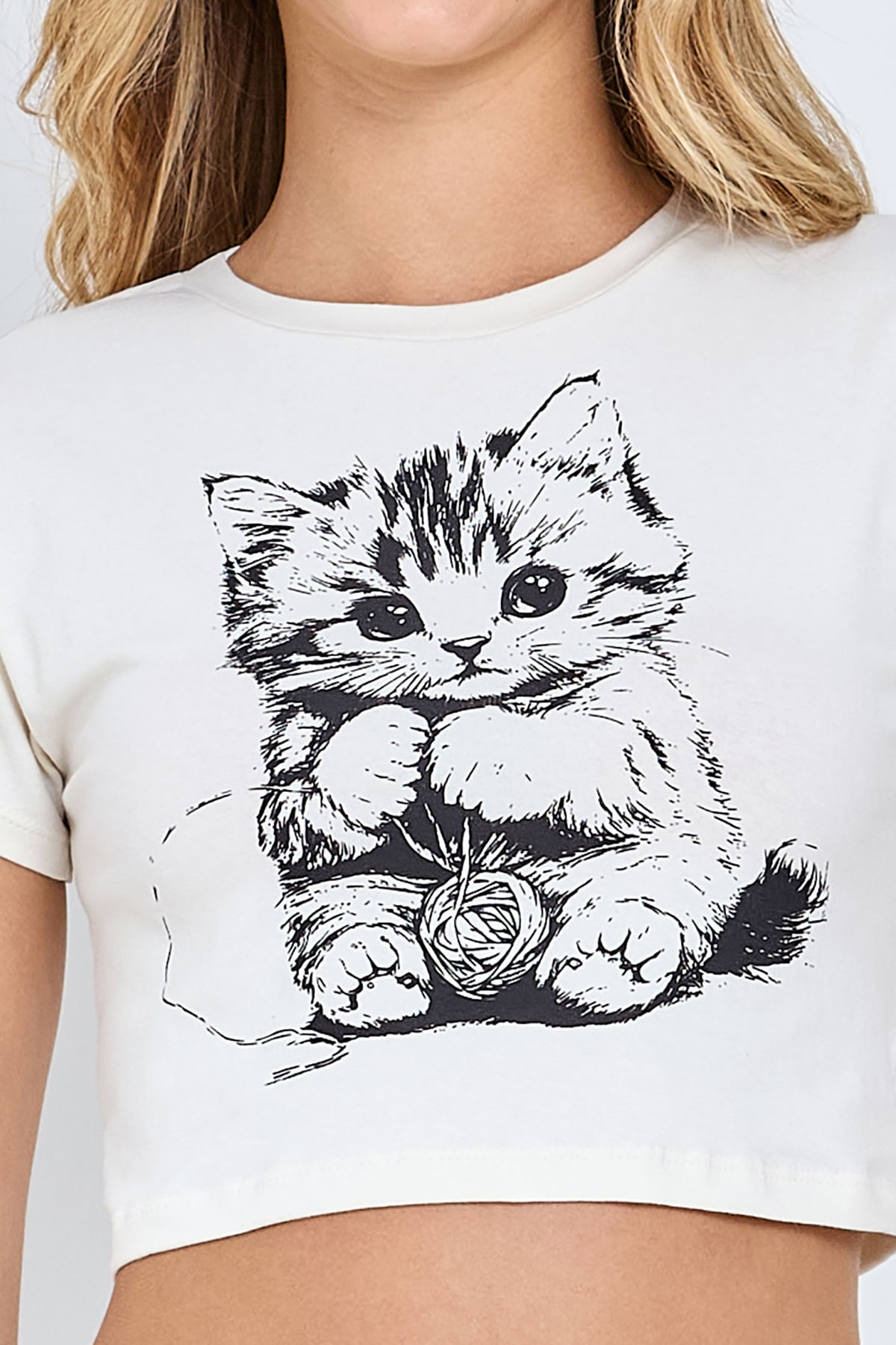 Blusa-fem-fsh-gato-box-heart-off-white-off-white-M