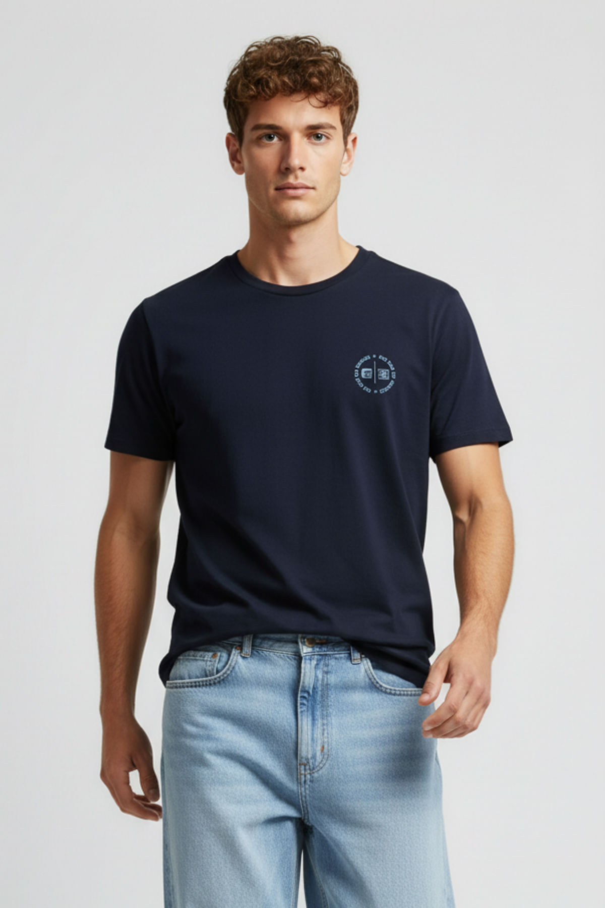 T764085000075_1.jpg