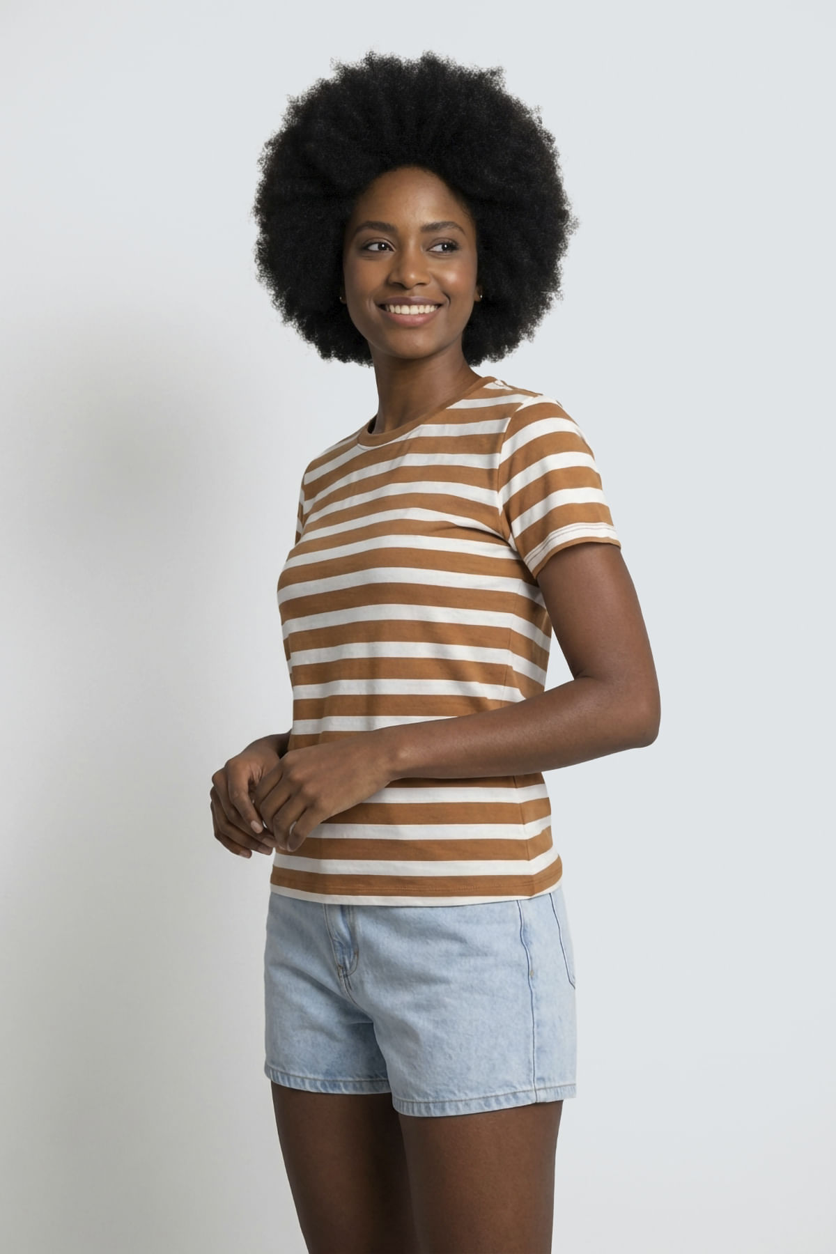 T764093600065_3.jpg
