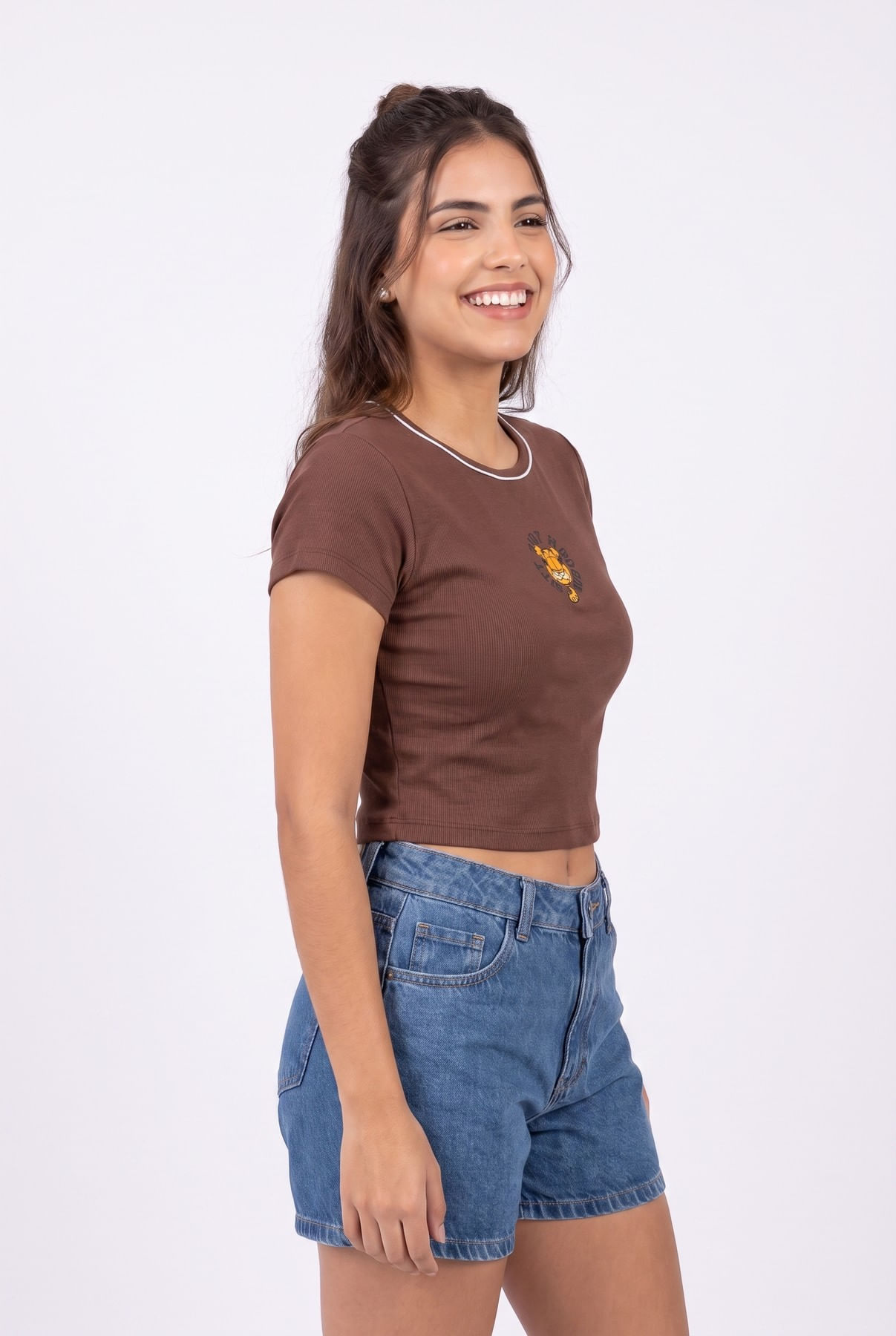 Blusa-fem-lic-ffl441-m-c-cot-garfield-ma-marrom-medio-P