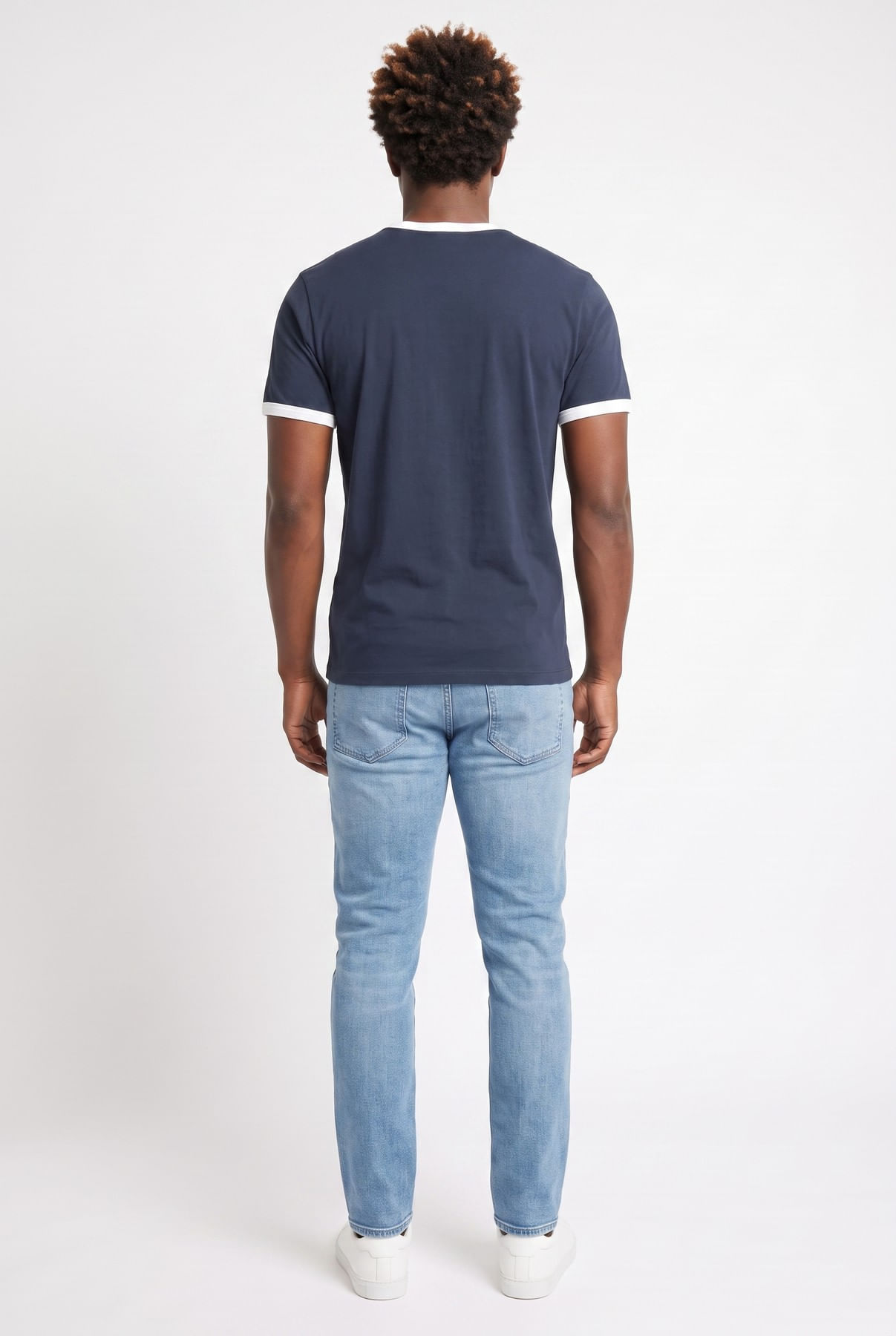 Camiseta-masc-contraste-marinho-branco-azul-escuro-G